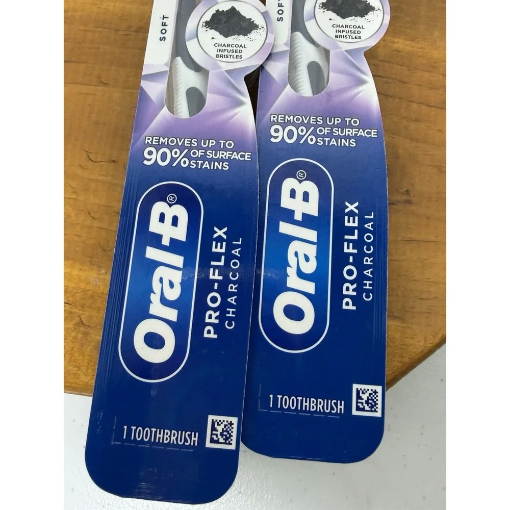 Oral-B Pro-Flex Charcoal Soft Toothbrush Lot of 2 Charcoal Infused Bristles